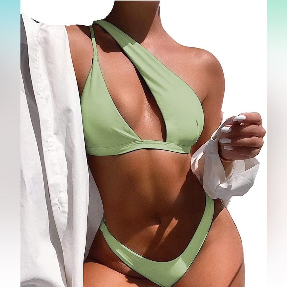 Green Bikini - Picture 2 of 2